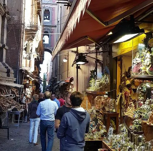 Oda ve Kahvaltı Metro Duomo Napoli