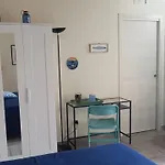 Bed & Breakfast Metro Duomo Naples
